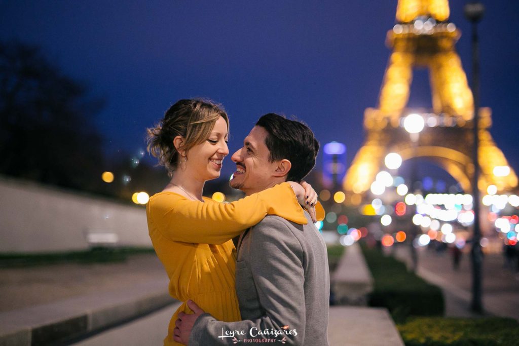 engagement photoshoot in paris