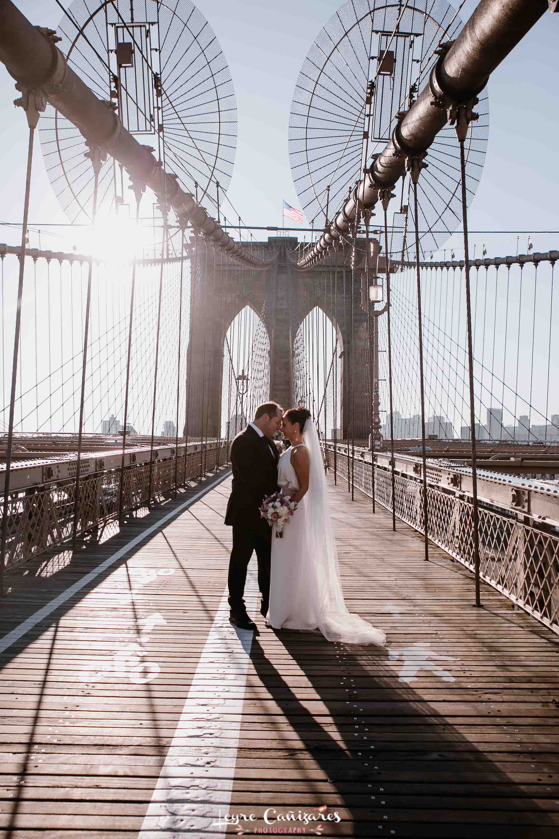 wedding photography in brooklyn bridge with leyre cañizares photography