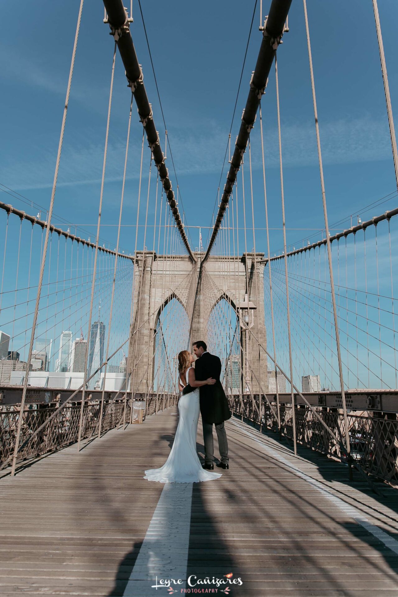 brooklyn bridge wedding photoshoot