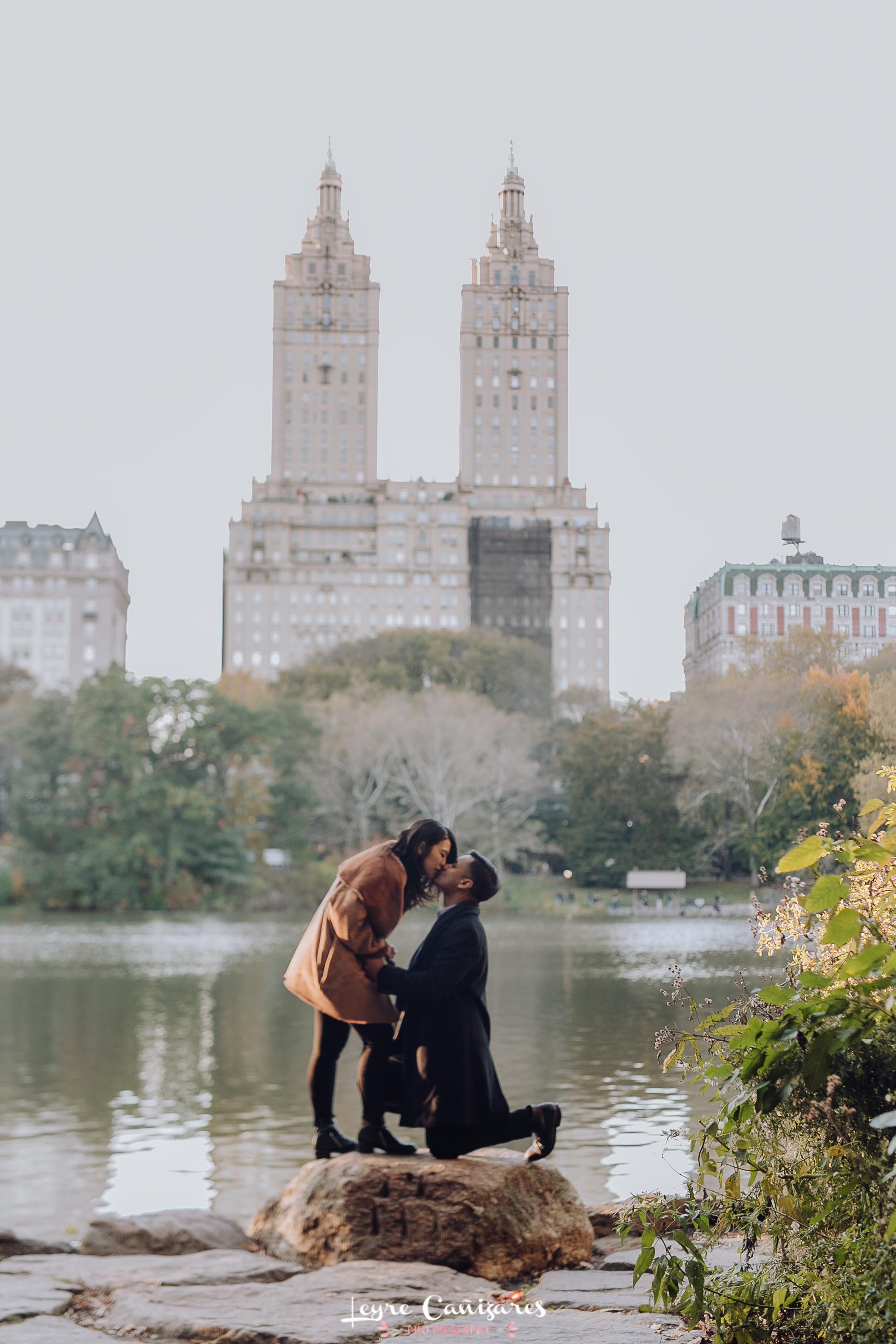 surprise proposal photography at The Lake, central park