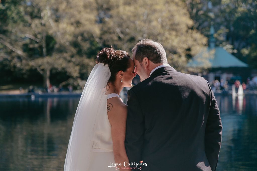 lovely elopement in Central Park, nyc