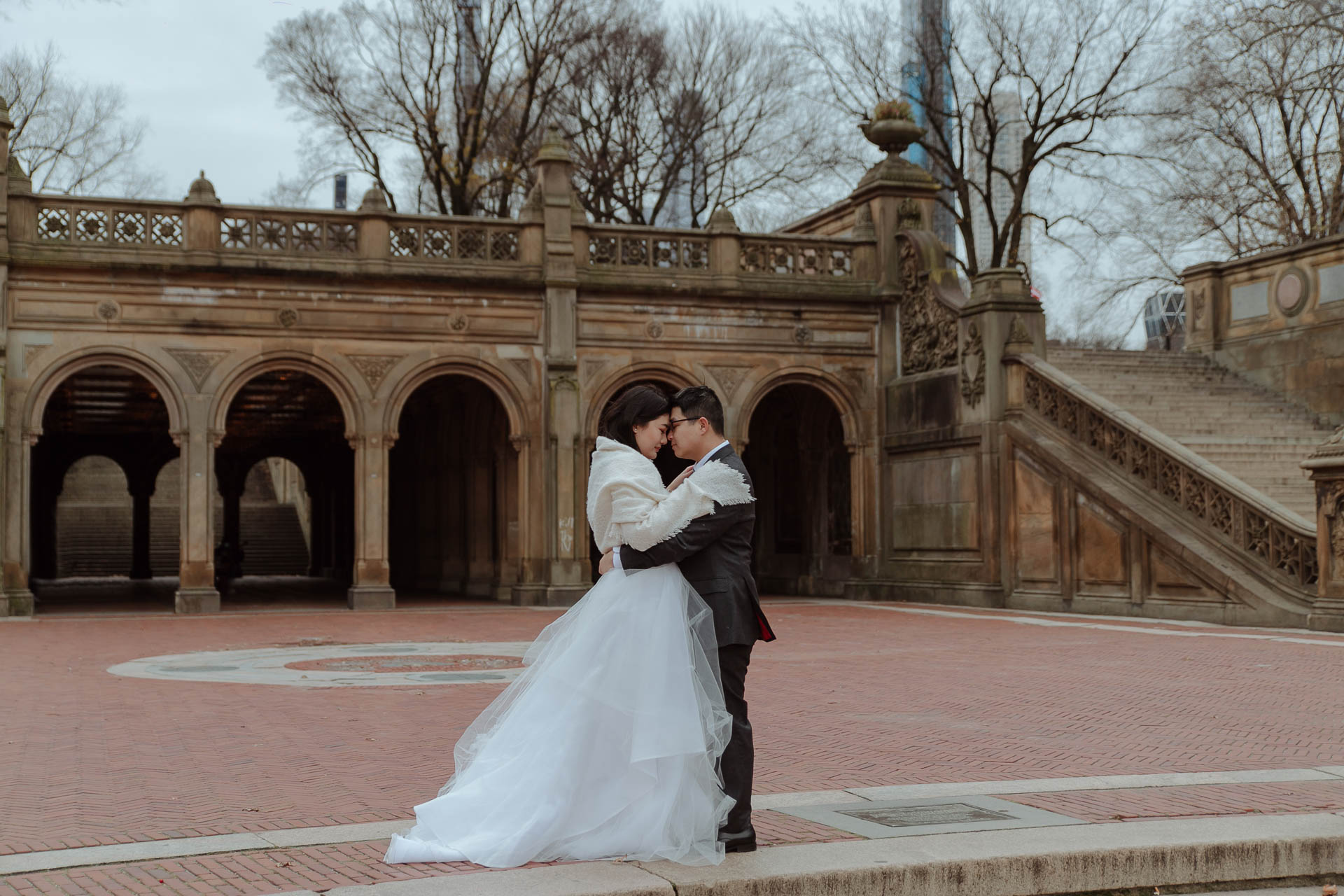 bethesda fountain wedding photoshoot in central park