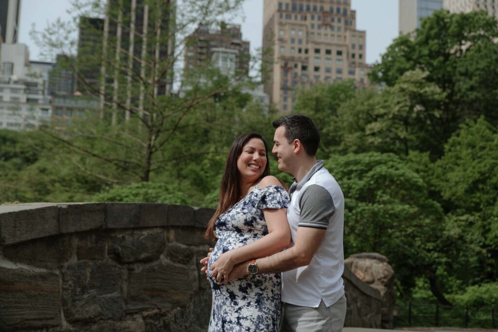 pregnancy photoshoot in central park