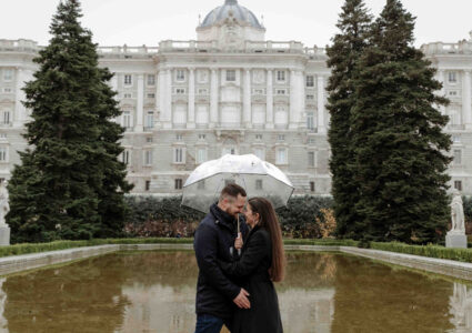 couple photoshoot in Madrid