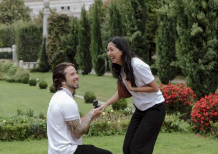 surprise engagement photos in nyc