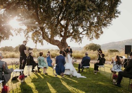 nyc candid and natural intimate wedding photography