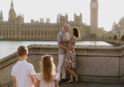 lovely family session at sunset in nyc